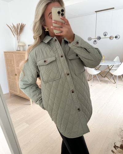 Taylor quiltet shacket tea