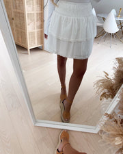 Elisse short skirt white