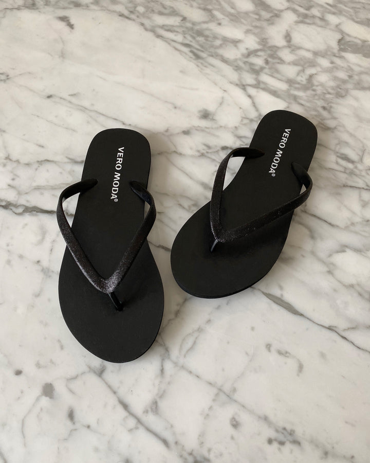 Siw flip flop black