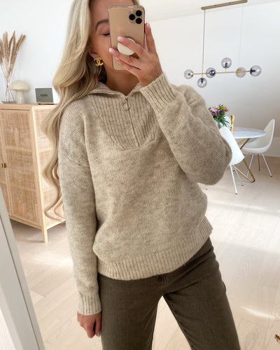 Lui mock blouse sand mel