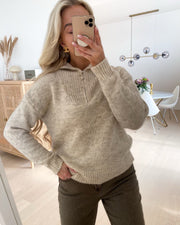 Lui mock blouse sand mel