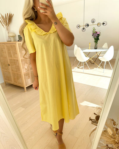 Shella ss midi dress popcorn