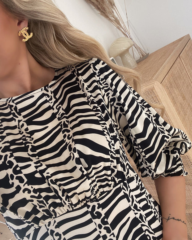 Love914-2 dress graphic zebra